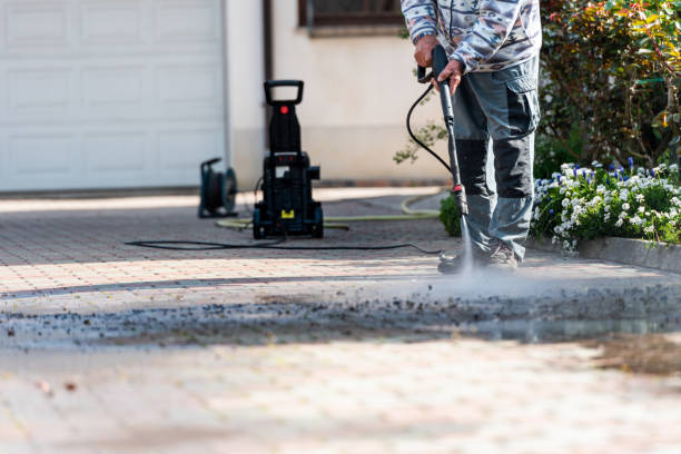 Why Choose Our Certified Pressure Washing Experts for Your Project Needs in Whiteland, IN?