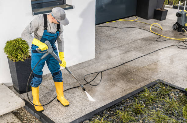 Garage Pressure Washing in Whiteland, IN